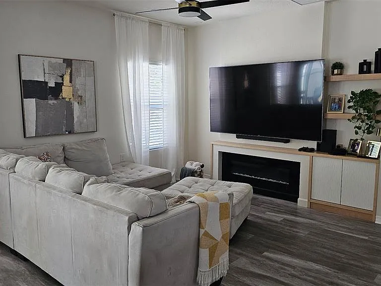 8380 SW 58th Pl — Photo 3