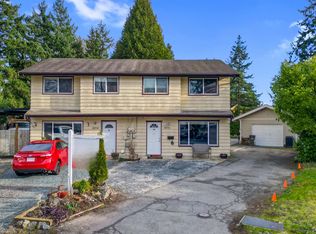 18296 Bayard Pl, Surrey, BC
