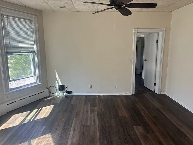 Building Photo - 345 Memorial Dr #2