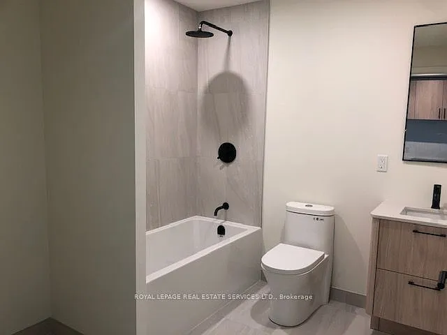 2 bed, $2,300 — Photo 4