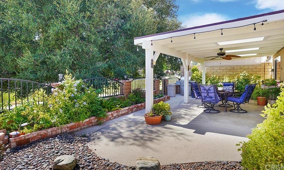1st image of 26477 Fairway Cir
