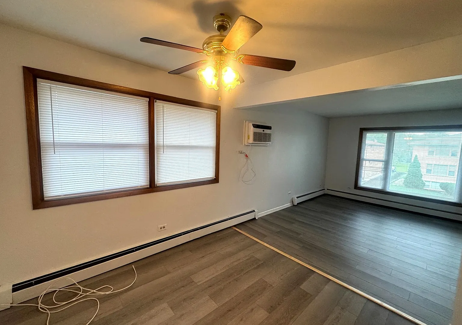 2 bed, 900 sqft, $1,700 — Photo 4