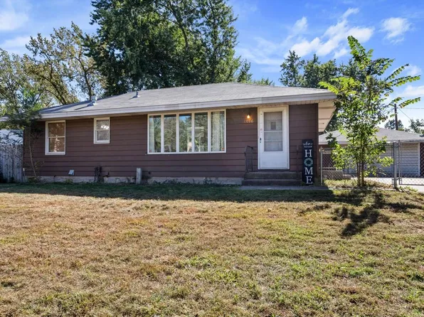 1016 111th Ave NW, Coon Rapids, MN 55448