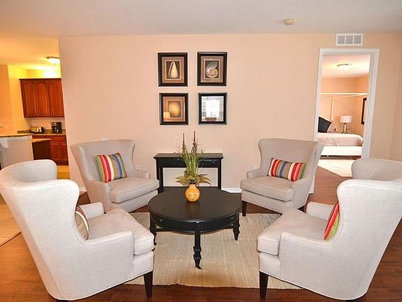 4th image of 5036 Shoreway Loop #203