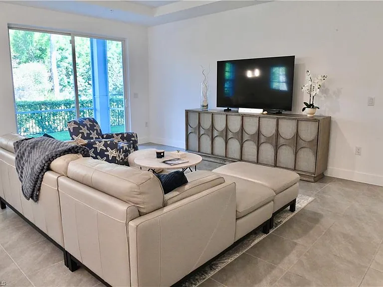 26390 Coco Cay Cir #101 — Photo 6