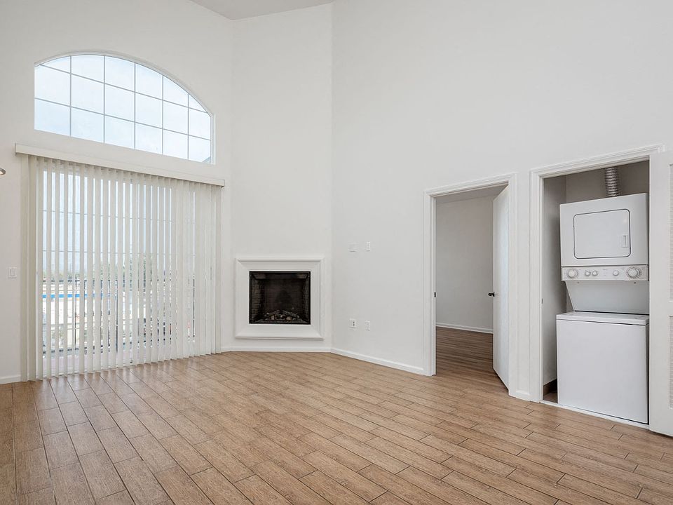 Le Blanc Apartments 21501 Roscoe Blvd Canoga Park CA Zillow