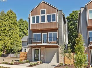 1659 SE Lambert St, Portland, OR 97202