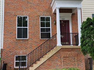 13857 Palisades St, Woodbridge, VA