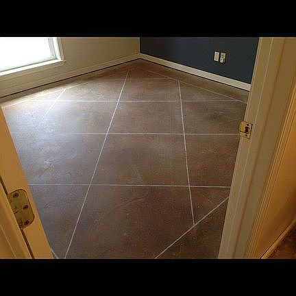 3rd image of 600 Blossom Ln