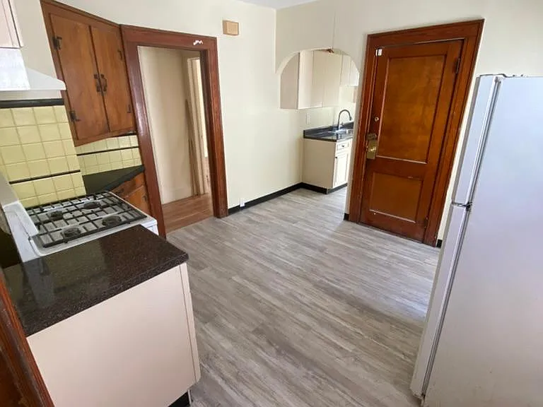 280 Shelton Ave #282 — Photo 11