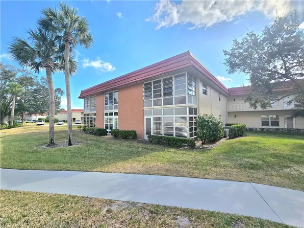89 Crooked Tree Ln APT 103, Vero Beach, FL 32962