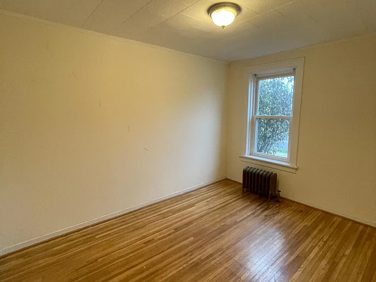 1170 Kenmore Ave #4 — Photo 28