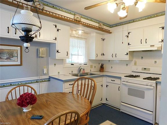 Large Kitchen