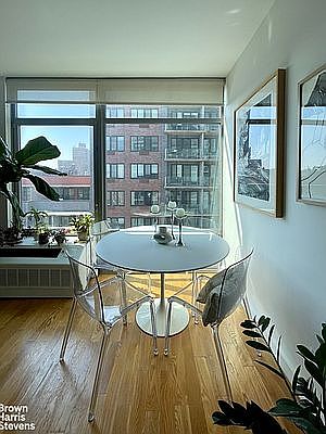 3rd image of 267 6th St APT 6B