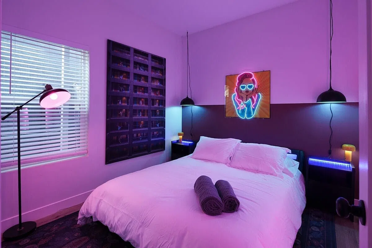 4 bed, $8,500 — Photo 2