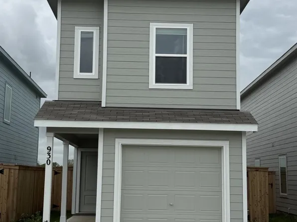 930 Pertuso Ln, Huffman, TX 77336