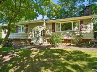 16 Darlene Terrace, Twp of Washington, NJ 07676