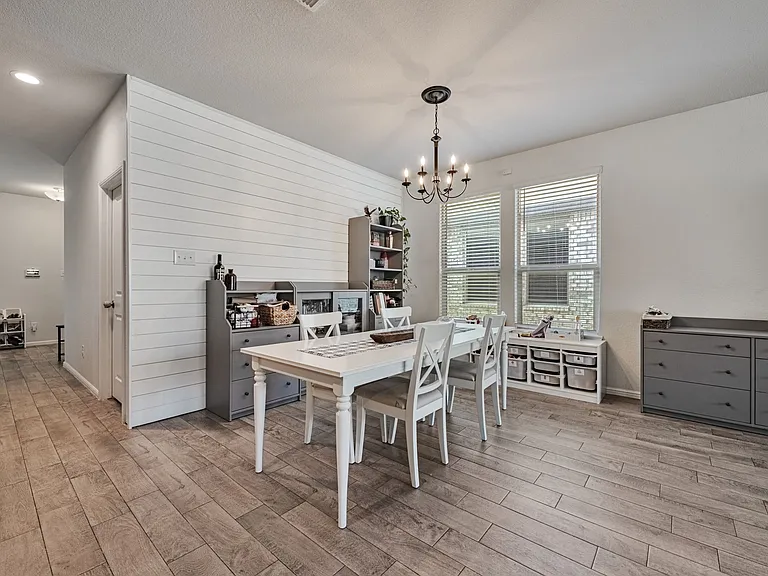 8305 Twisted Pine Way — Photo 6