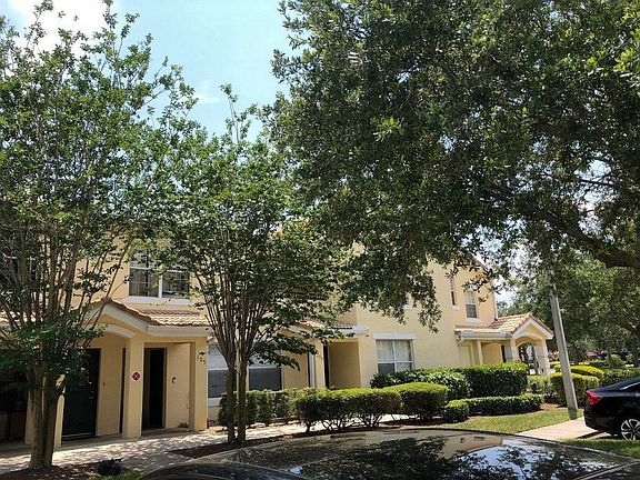 3rd image of 120 SW Peacock Blvd APT 11-206