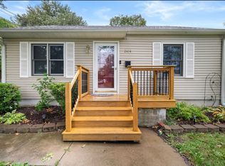 2414 49th St, Des Moines, IA 50310