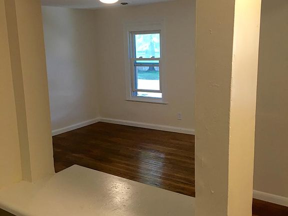 2nd image of 414 Hawley Ave #2