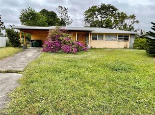 1965 45th Ter SW, Naples, FL 34116