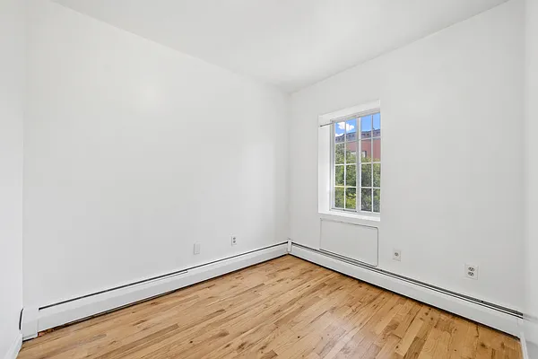 Rented by Cover Realty NYC | media 24