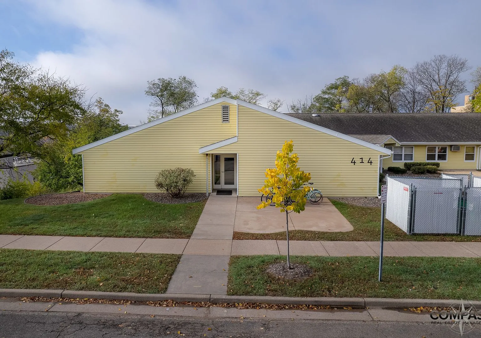 414 Doty St Apartments — Photo 1