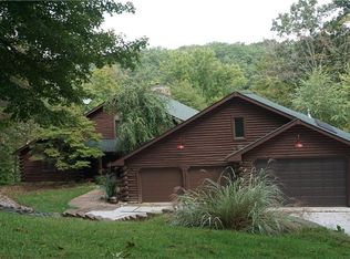 4018 W Fox Trl, Trafalgar, IN 46181