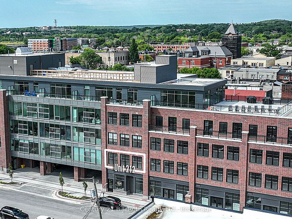 2nd image of 21 Matchedash St S #212