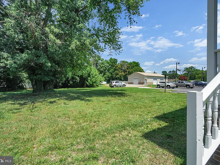 121 E Browning Rd #2 — Photo 23