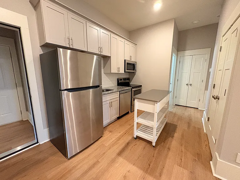 4134 N Swann St #4134 — Photo 5