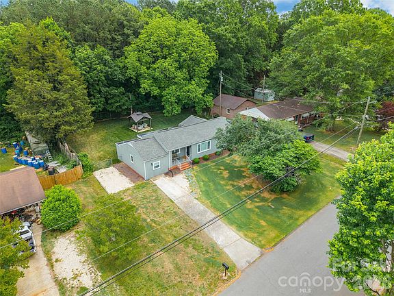 3rd image of 245 Mellon Rd