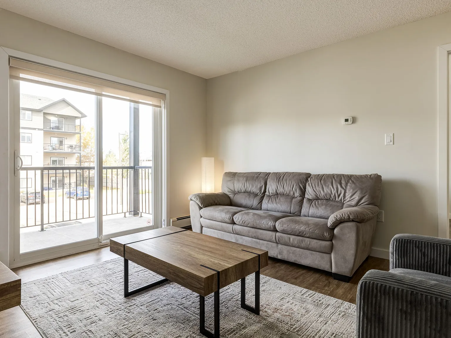 Avalon Court — Photo 3