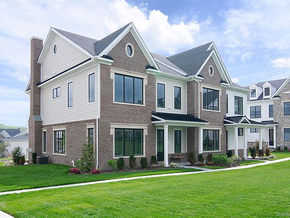 2nd image of 2 Dewitt Drive
