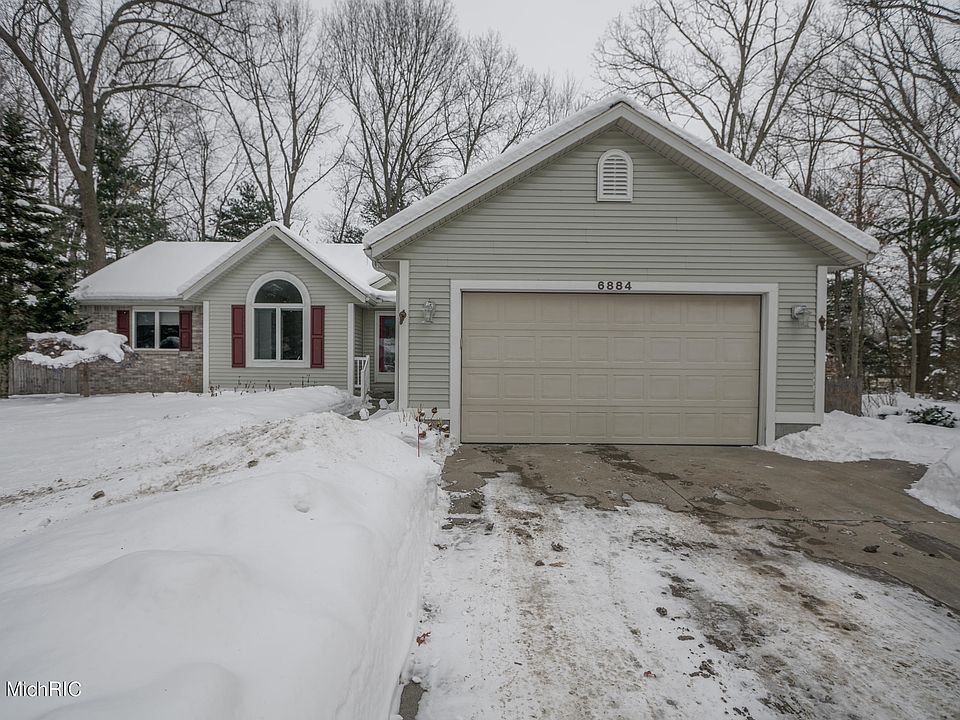 1st image of 6884 Wildwood Ct