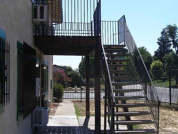2nd image of 2316 Spanos St APT 3
