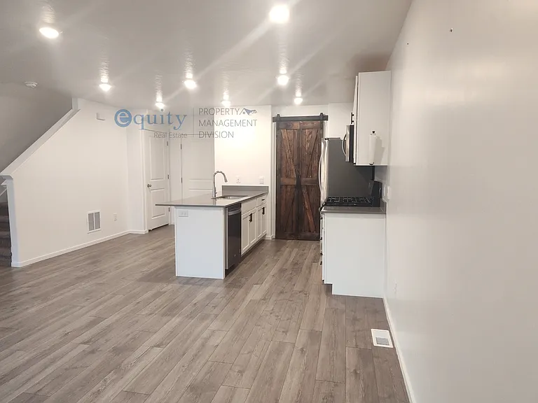 8710 W Cordero Dr #1 — Photo 4