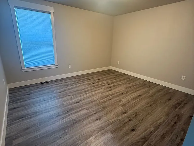 6033 Farmstead Ave — Photo 15