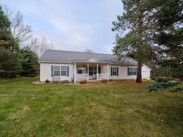 14061 Erdman Rd, Arcadia, MI 49613