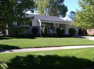 297 Winry Dr, Rochester Hills, MI 48307