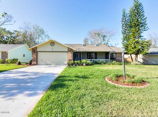 3 Sandy Lake Cir, Ormond Beach, FL 32174