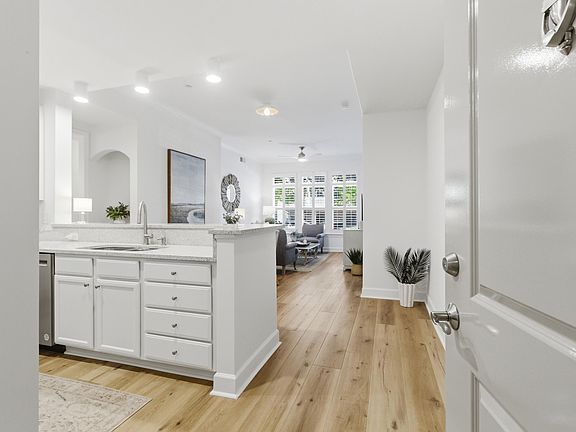 2nd image of 135 Pier View St #105