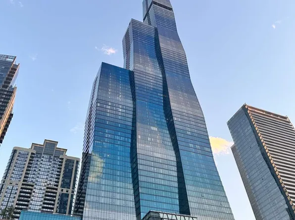 363 E Wacker Dr #7801, Chicago, IL 60601