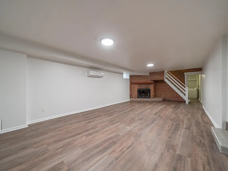 2148 Rice St #1 — Photo 15
