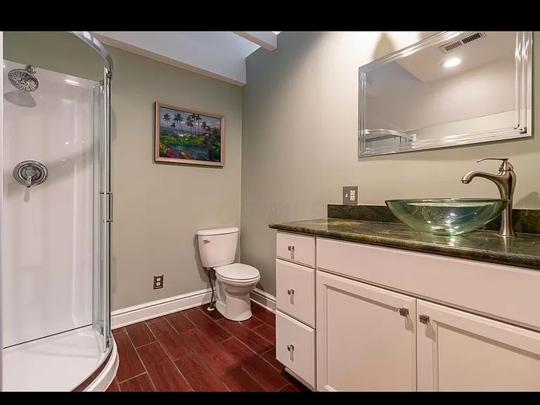 383 King Ave — Photo 25