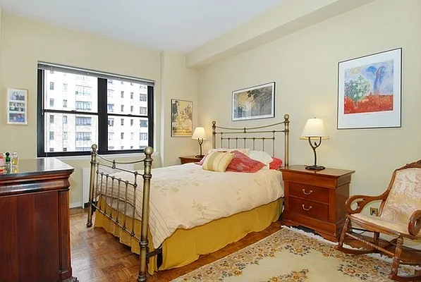 Sold by Corcoran | media 17