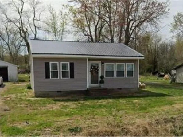 851 State Route 109 N, Clay, KY 42404