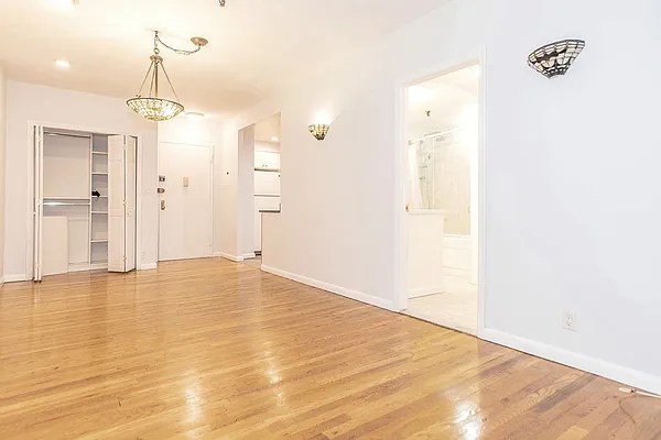 Rented by Corcoran | media 22