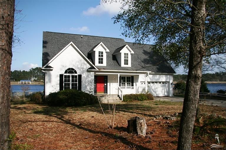 1st image of 195 Canal Dr